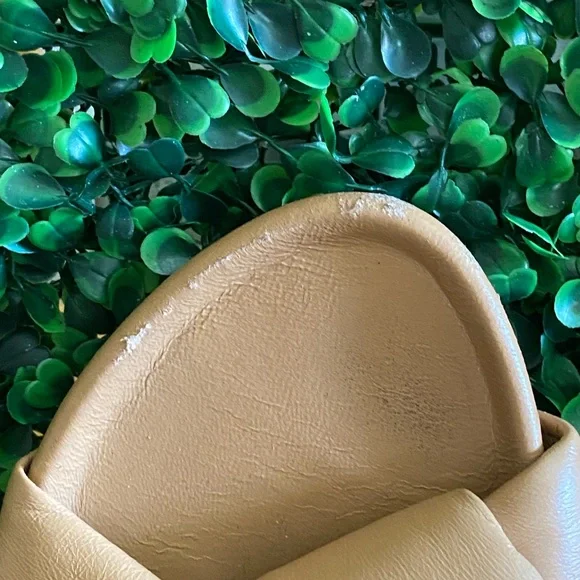 beek Tan Leather Sandals - Picture 4 of 11